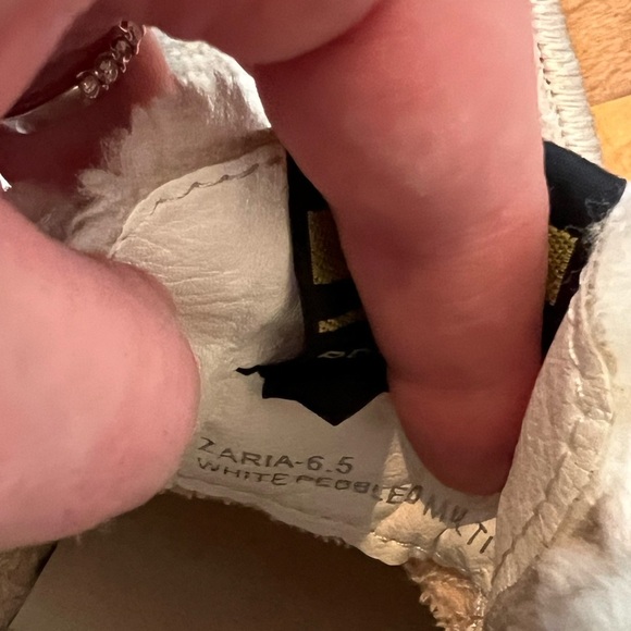 Vintage Havana Zaria faux fur lined sneakers, size 6.5, GUC, women’s - Picture 10 of 10